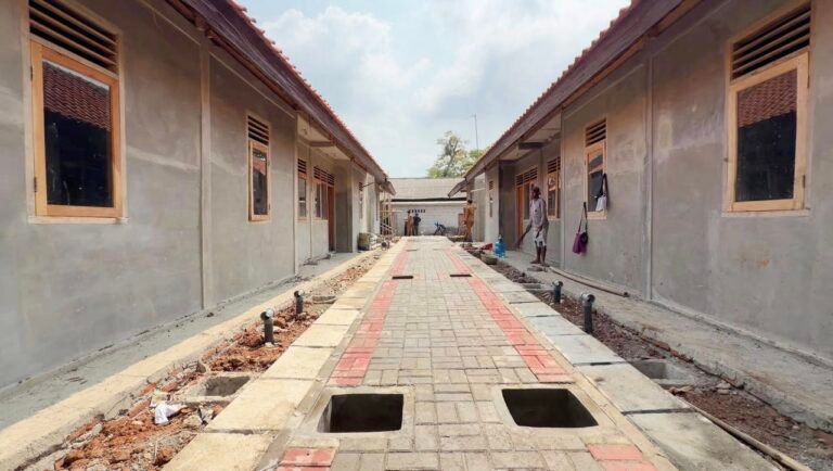 Rumah Lansia Bayur Kidul Hampir Rampung, Wujud Nyata Kepedulian Bupati Aep dan Pemkab Karawang dalam Mewujudkan Hunian Layak bagi Lansia