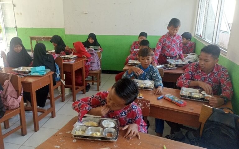 SPPG Kutamakmur Utamakan Gizi Berkualitas, Cegah Stunting dan Buka Lapangan Kerja
