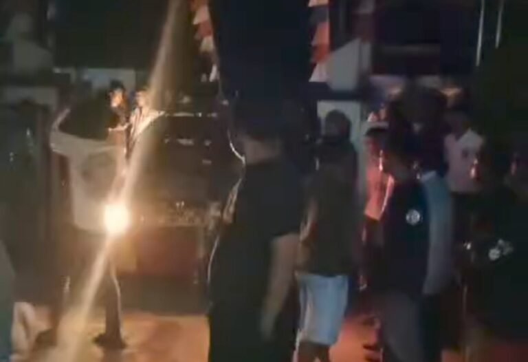 Nyaris Diamuk Massa, Terduga Pencuri 140 Bebek Dievakuasi Polisi dari Kepungan Warga