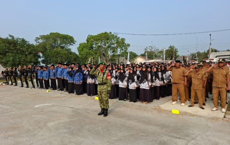 Upacara HUT RI ke-81 di Cibuaya Sukses dan Meriah, Paskibraka SMAN 1 Cibuaya Tampil Memukau