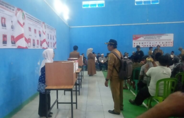 Pemilihan BPD Rengasdengklok Selatan Keterwakilan Wilayah Pertama Berlangsung Aman dan Lancar