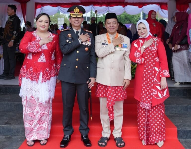 Bupati Aep Pimpin Upacara HUT ke-81 RI di Karangpawitan Karawang