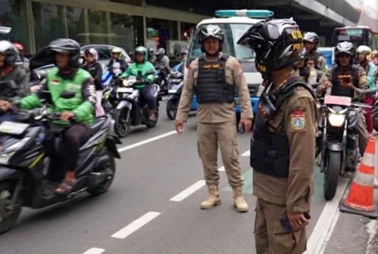 Pelajar Tewas Terlindas Truk DLH di Kramat Jati, Pramono: Jalan Licin Tak Boleh Dibiarkan
