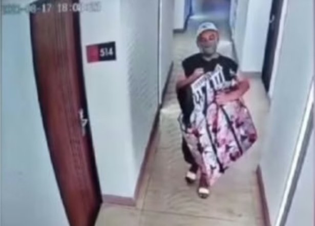 Dua Tamu Hotel di Bandung Diduga Bawa Kabur Tiga Televisi, Aksi Terekam CCTV