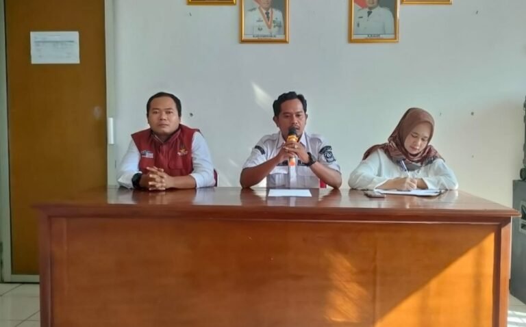 Judi Online Bikin Bansos Terhenti? 106 Keluarga di Kertarahayu Masuk Data Nonaktif