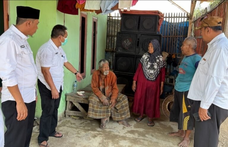 Kasi Kesos Pedes Respons Cepat Aduan Warga Tunawisma, Bakal Dibawa ke Rumah Singgah