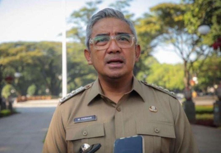 Wali Kota Bandung Soroti Warga di Transisi Desil 5-6: Jangan Sampai Bantuan Hilang Saat Kondisi Belum Mandiri