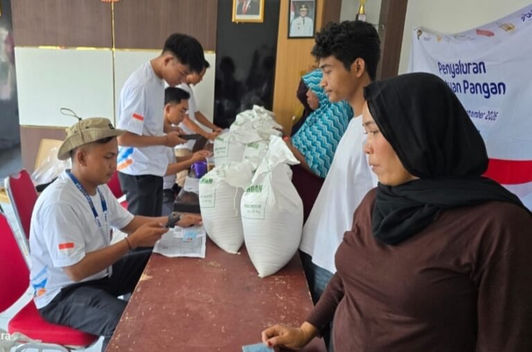 KPM Kedungjaya Bersuka Cita, 1.097 Keluarga Terima 30 Kg Beras Bantuan
