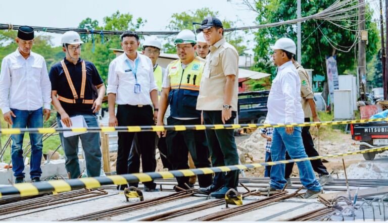 Jembatan Harmoni Ditargetkan Segera Rampung, Bupati Aep: Harus Berikan Manfaat Nyata bagi Masyarakat