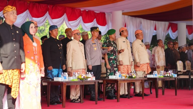 Polresta Karawang Hadiri Apel Besar HUT Karawang ke-393, Sinergi Forkopimda Makin Solid