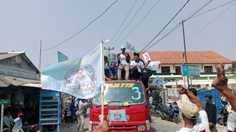 Ribuan Massa Padati Kampanye Kang Ulum, Calon Kades Karang Harja Nomor Urut 3